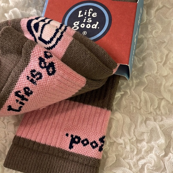 Life is Good | Thick Cotton Socks - Picture 2 of 8